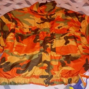 Meet your Posher, Donnicate